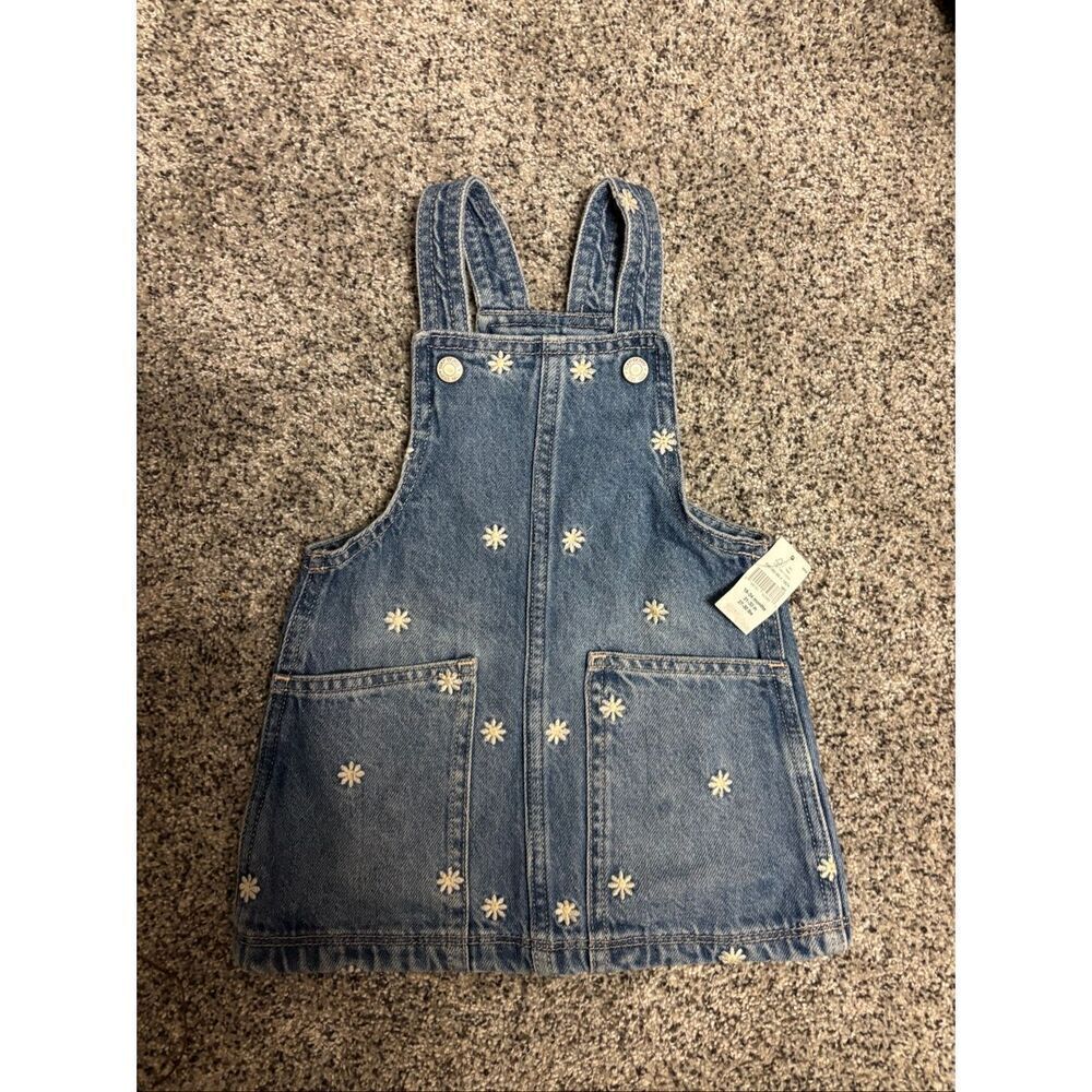 ❤️Gap Baby Embroidered Denim Overall Dress